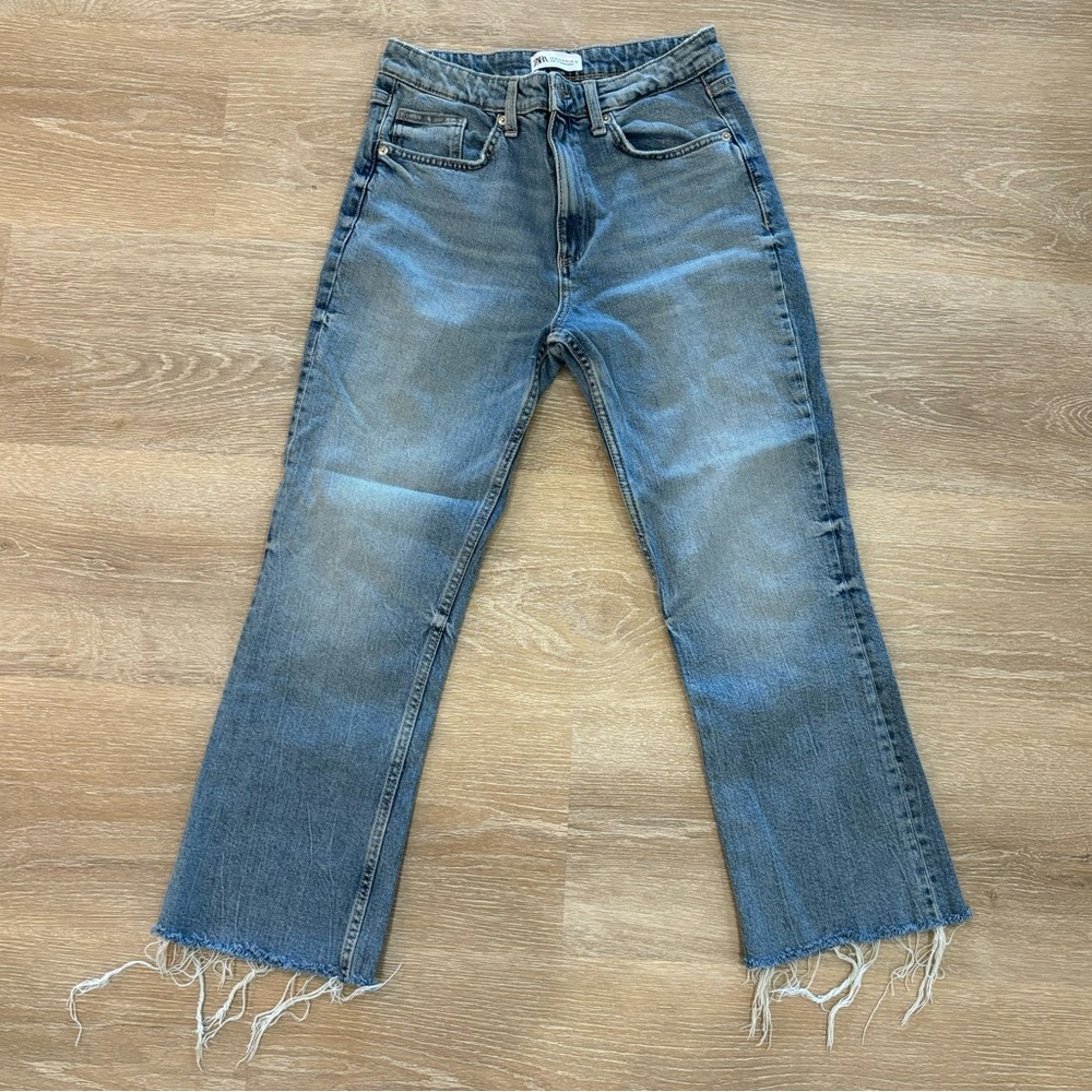 Zara High Waisted Ankle Stretch Jeans Cutoff